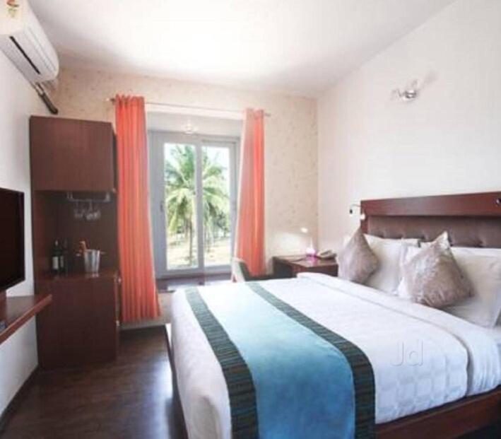 Avi Fortune Suites - Near Bangalore International Airport Exterior photo