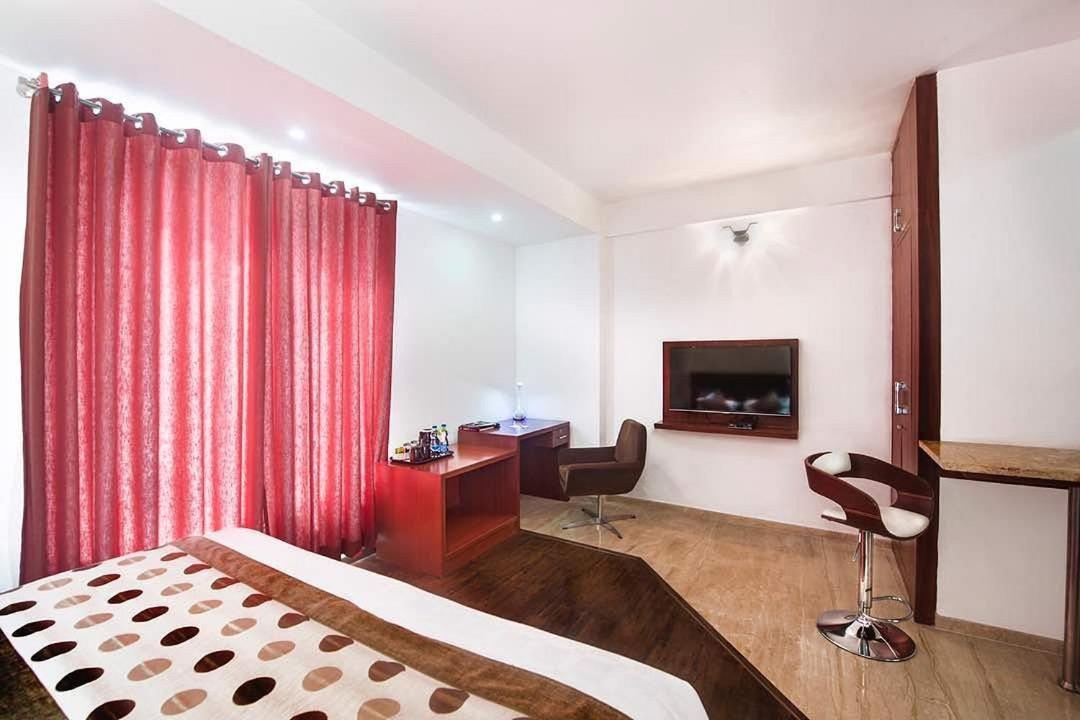 Avi Fortune Suites - Near Bangalore International Airport Exterior photo